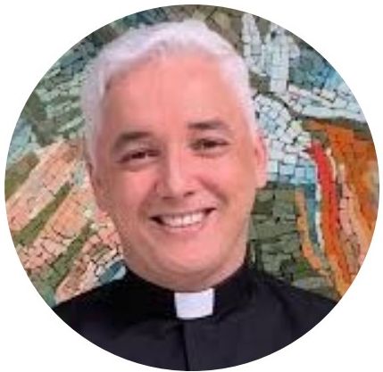 Padre Arnaldo Rodrigues